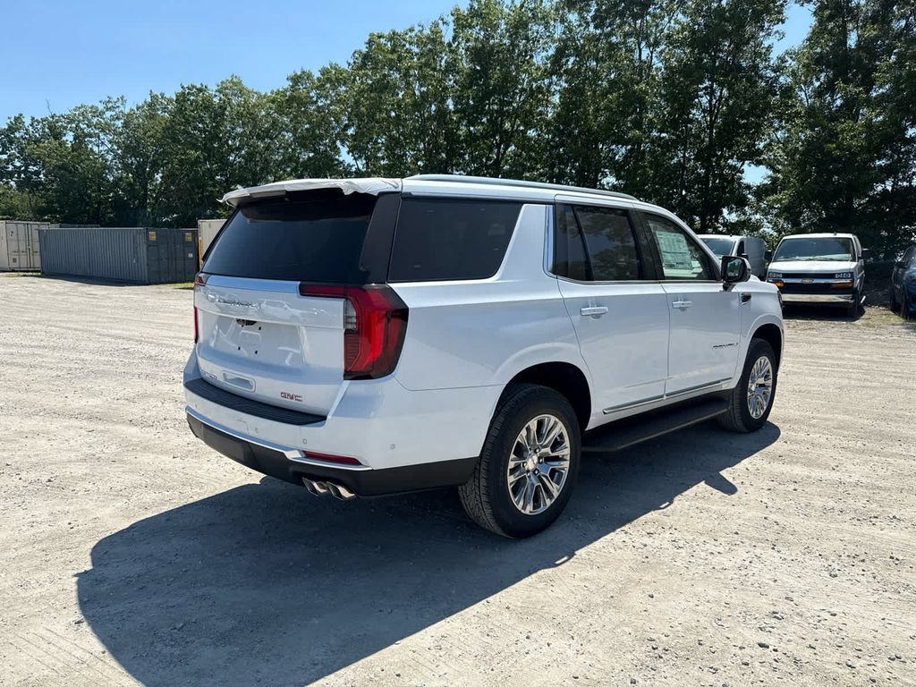2026 GMC Yukon Denali - Photo 6
