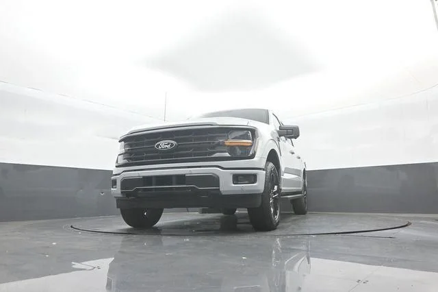New 2026 Avalanche Ford XLT image 36