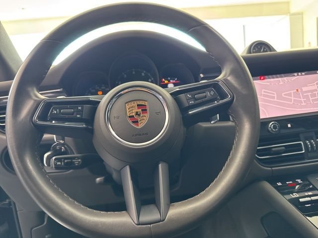 2024 Porsche Macan T - Photo 15