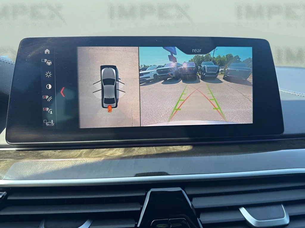 Used 2019 Silver BMW M550i xDrive image 18