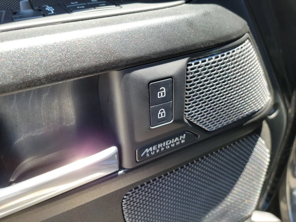 2023 Land Rover Defender V8 - Photo 15