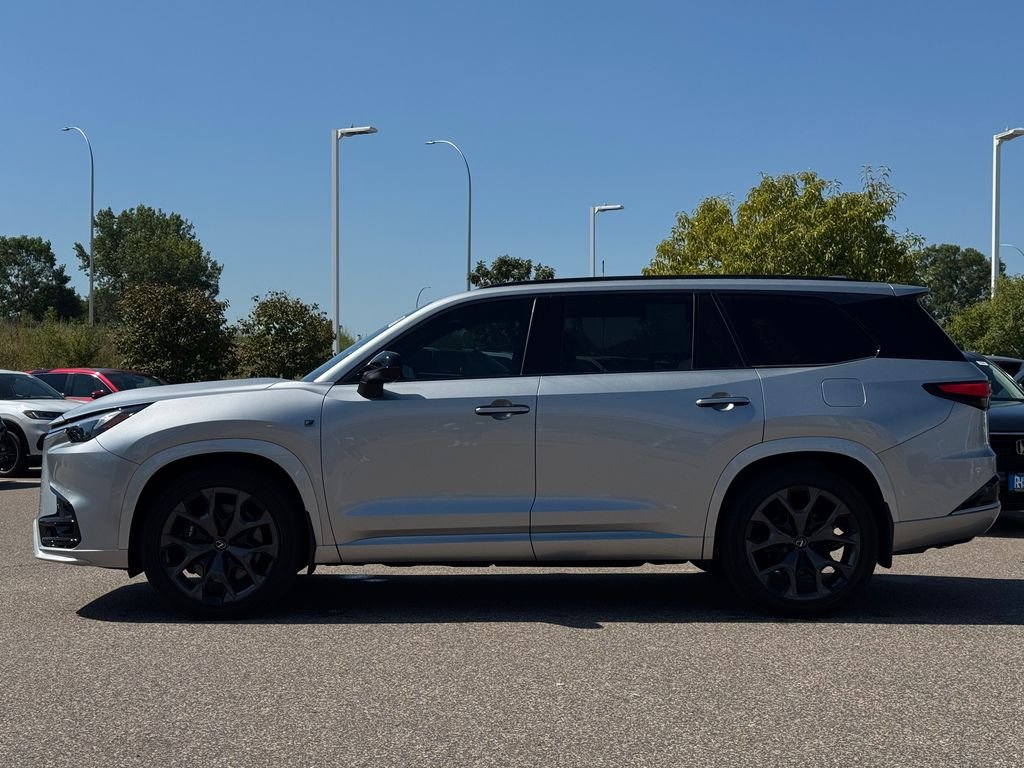 Used 2025 Celestial Silver Metallic Lexus 500h F SPORT Luxury image 6