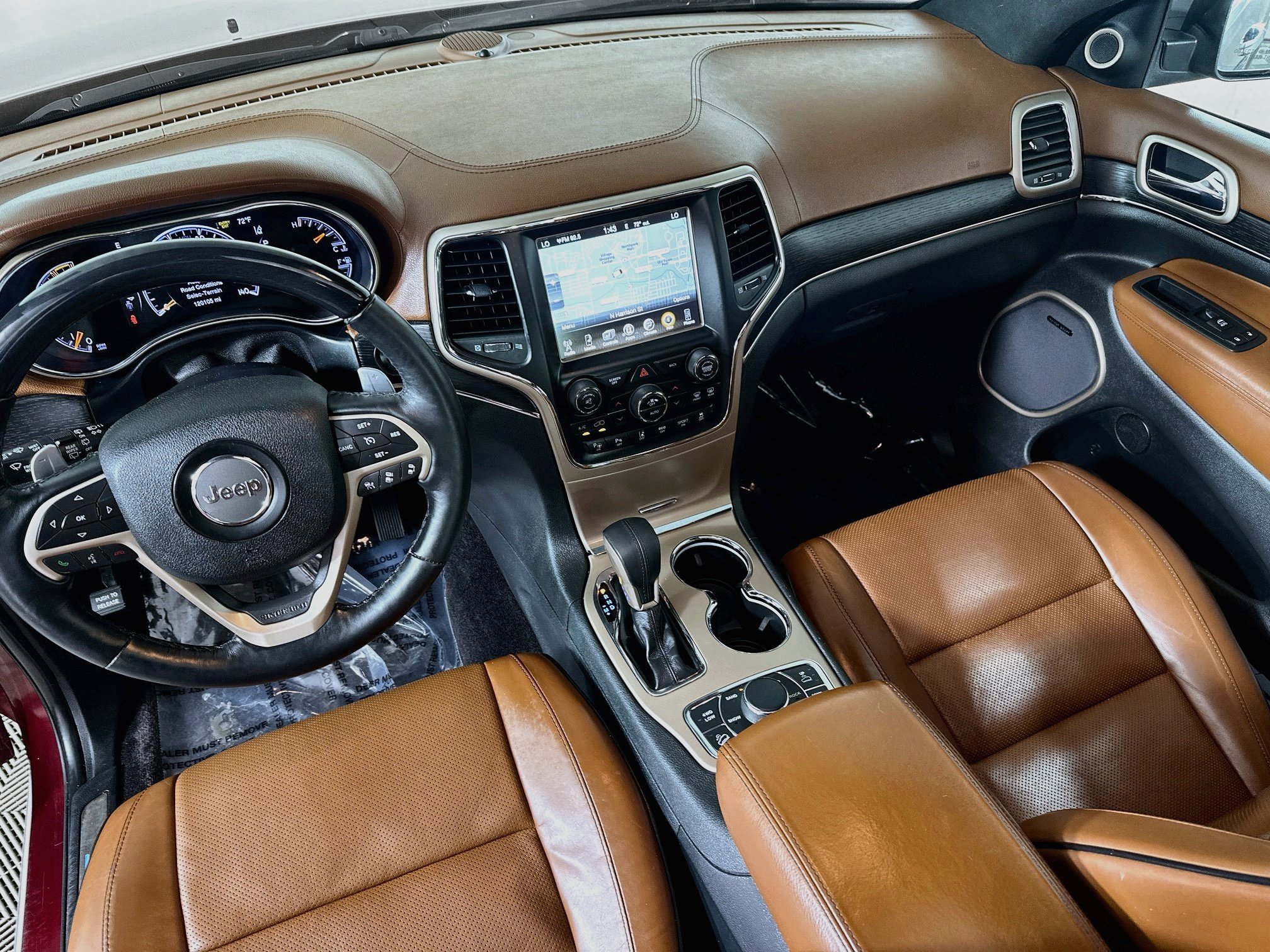 Used 2017 Velvet Red Pearlcoat Jeep Summit image 23