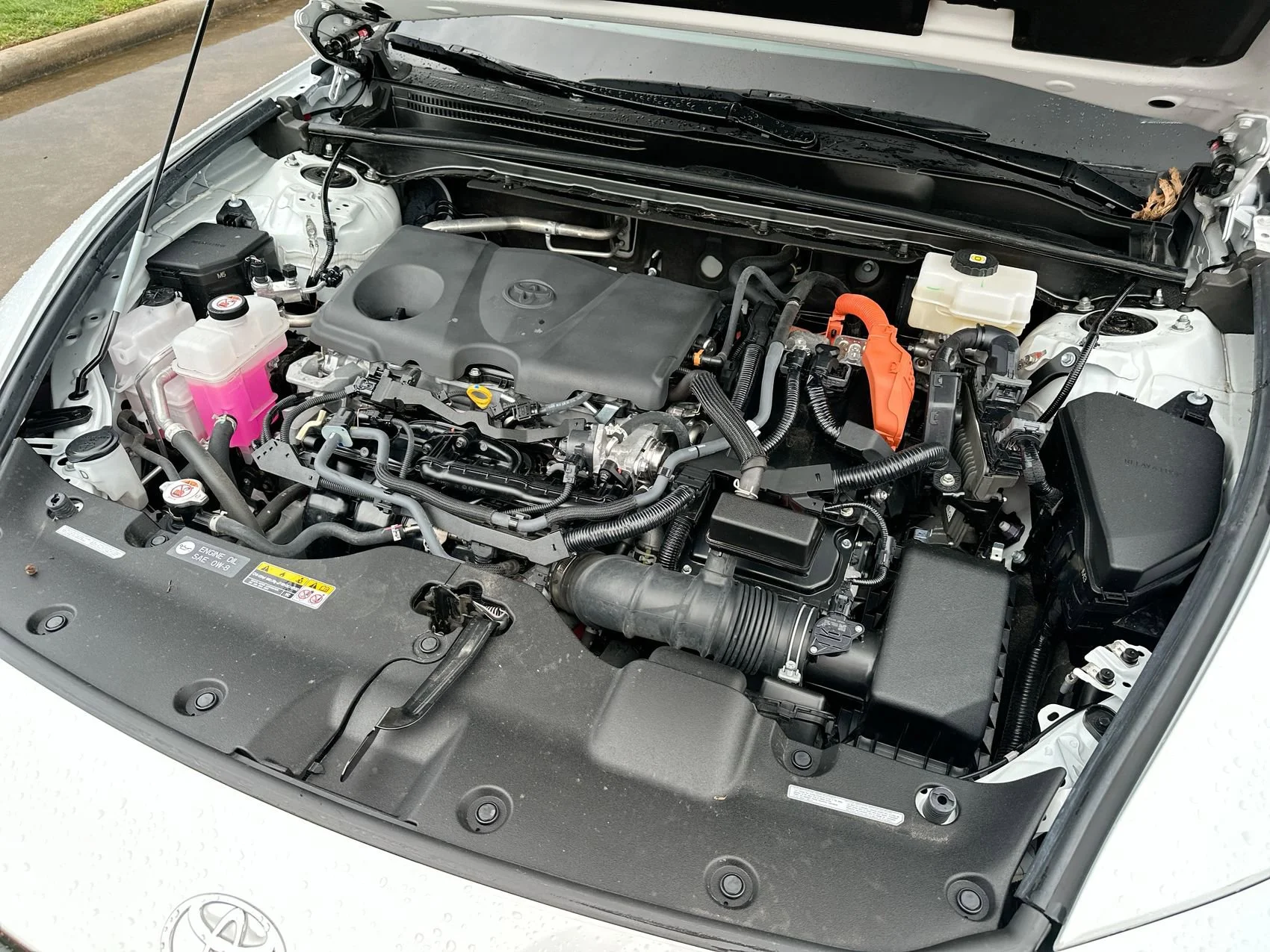 Used 2023 White Toyota XLE image 22