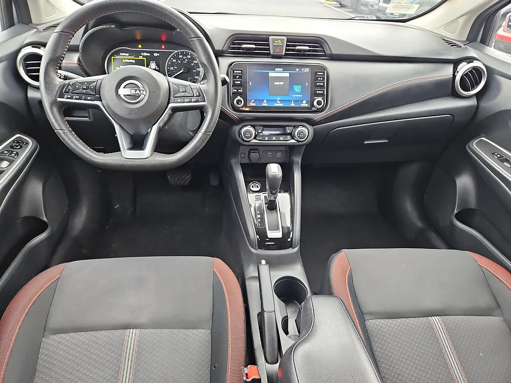 2024 Nissan Versa SR, photo 9 of 12