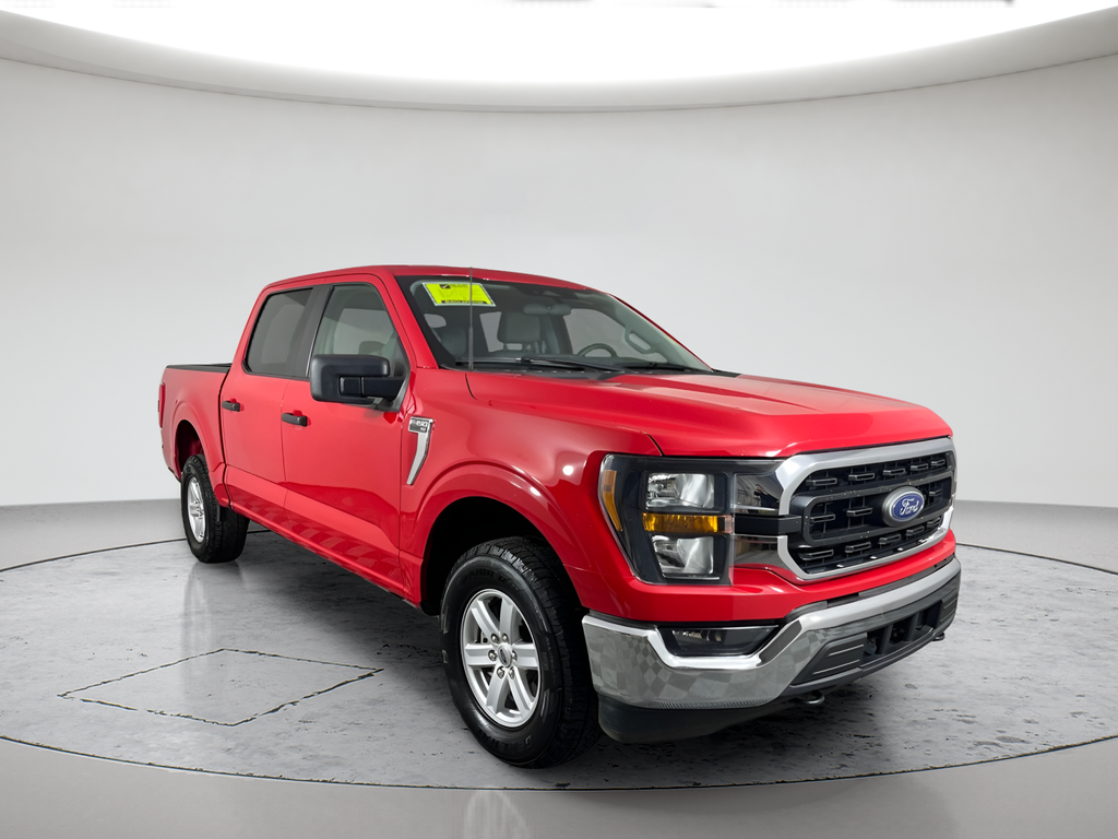 Used 2023  Ford XLT image 3