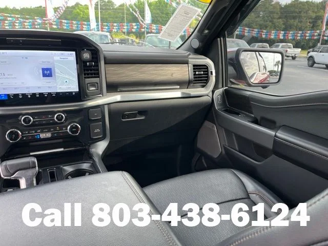 Used 2025 Rapid Red Metallic Tinted Clearcoat Ford Lariat image 17