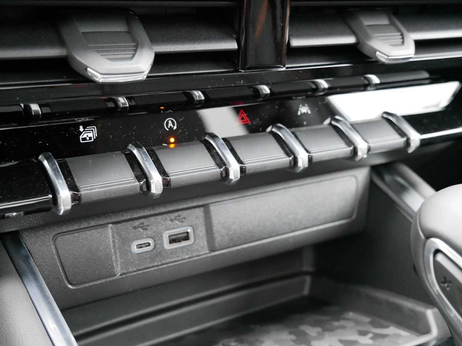 2026 GMC Canyon AT4 - Photo 20