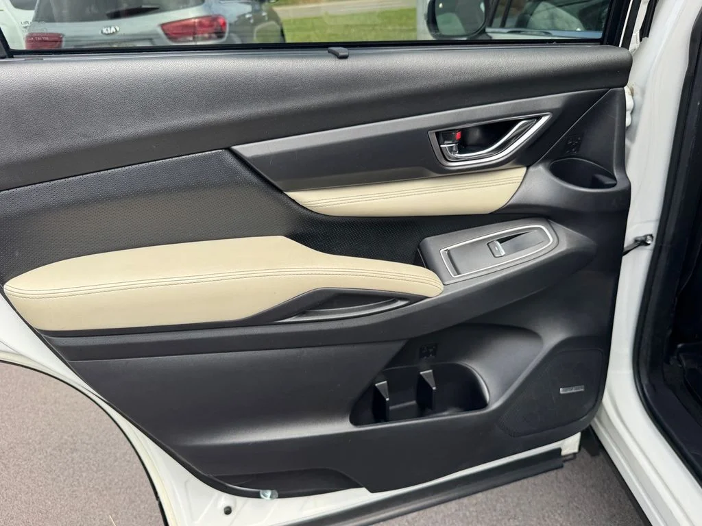 Used 2020 White Subaru Limited image 18