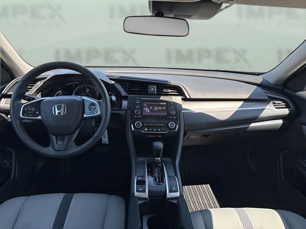 Used 2020  Honda LX image 11