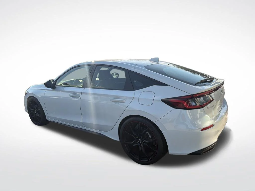 Used 2024 Platinum White Pearl Honda Sport image 6