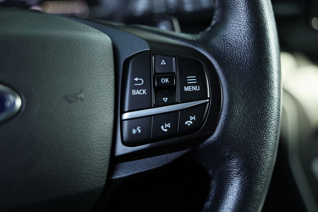 Used 2020 Magnetic Metallic Ford XLT image 32