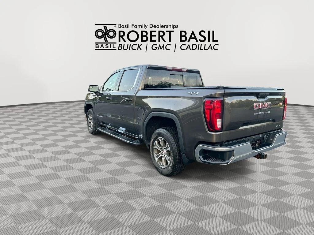 Used 2019 Gray GMC SLE image 6