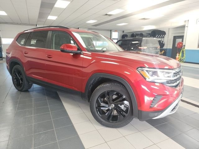 2022 Volkswagen Atlas SE w/Tech