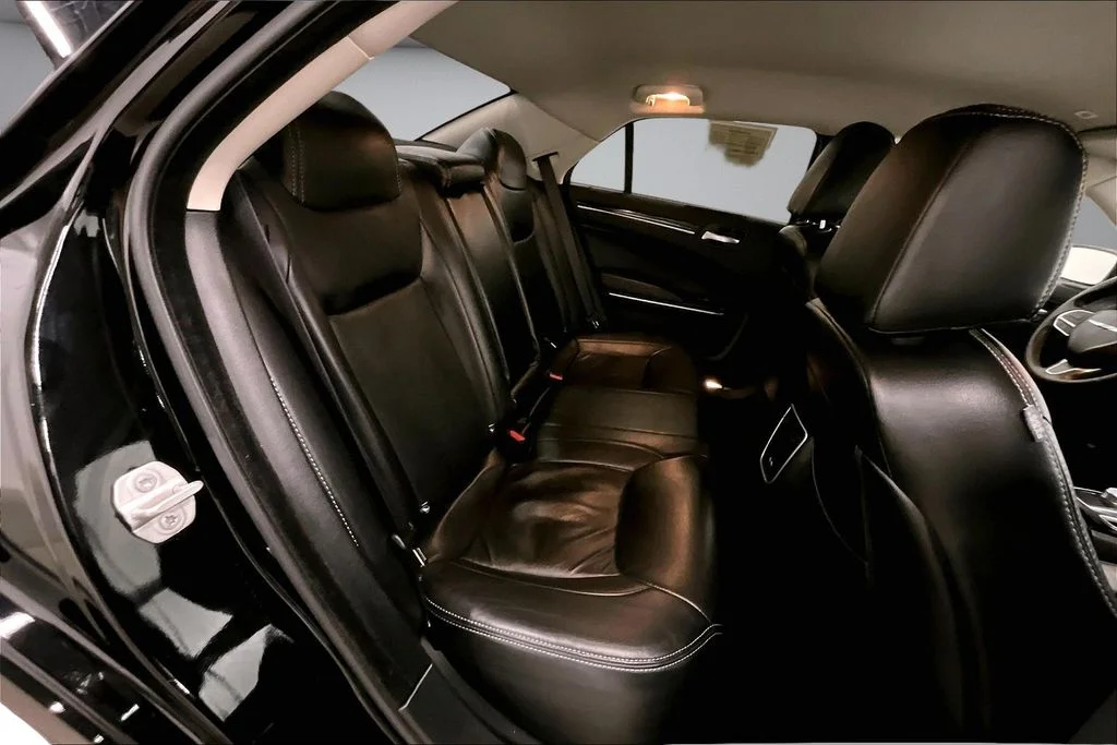 Used 2023 Black Chrysler Touring image 25