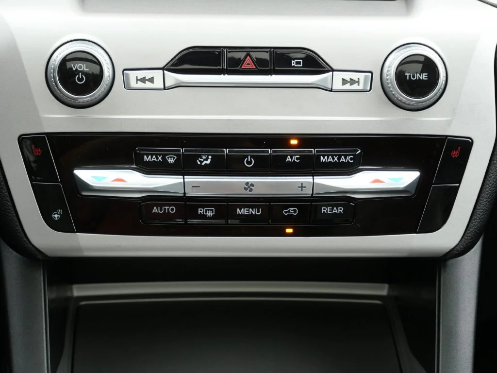 Used 2023 Gray Ford Timberline image 17
