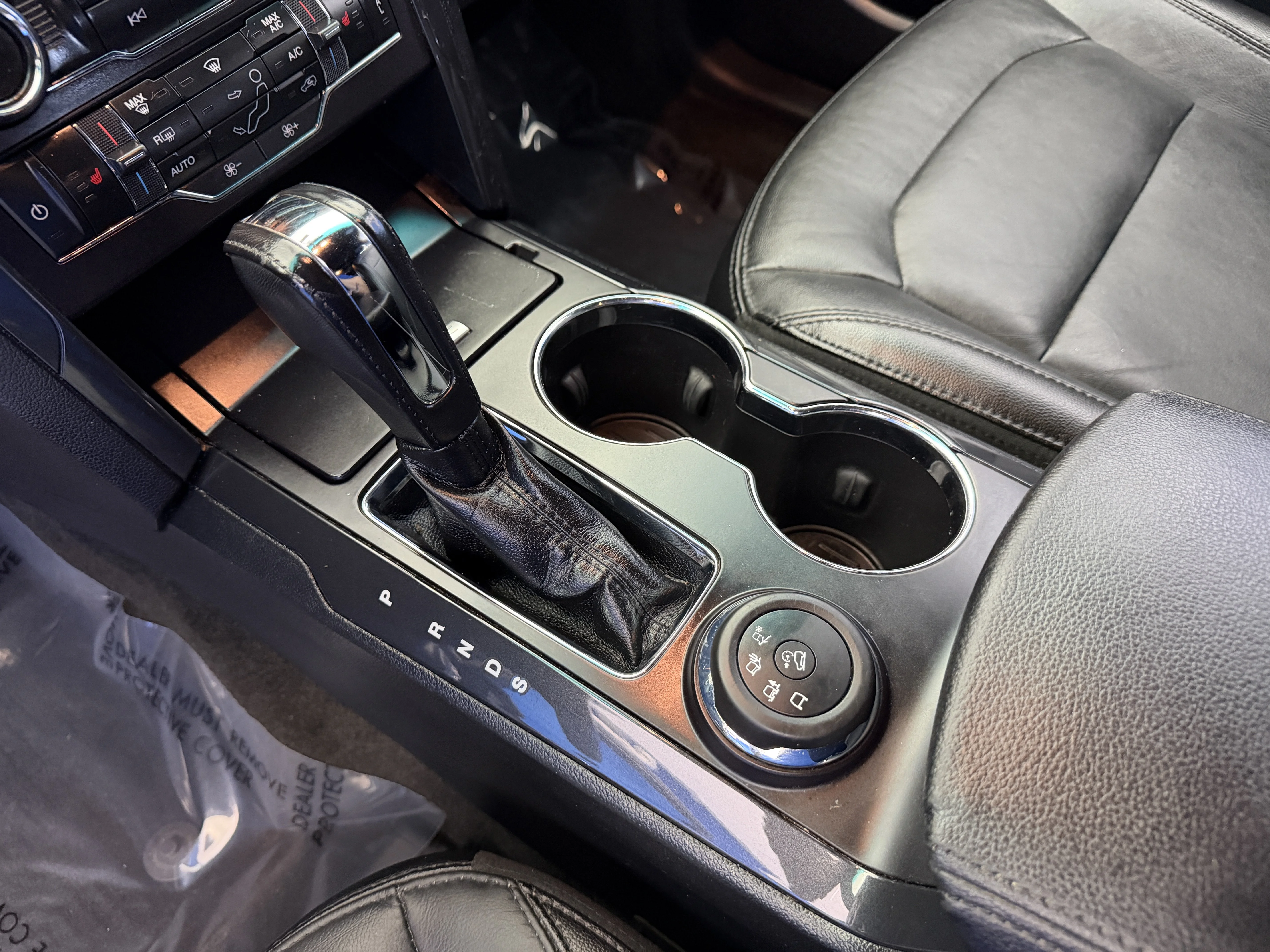 Used 2016 Shadow Black Ford XLT image 23
