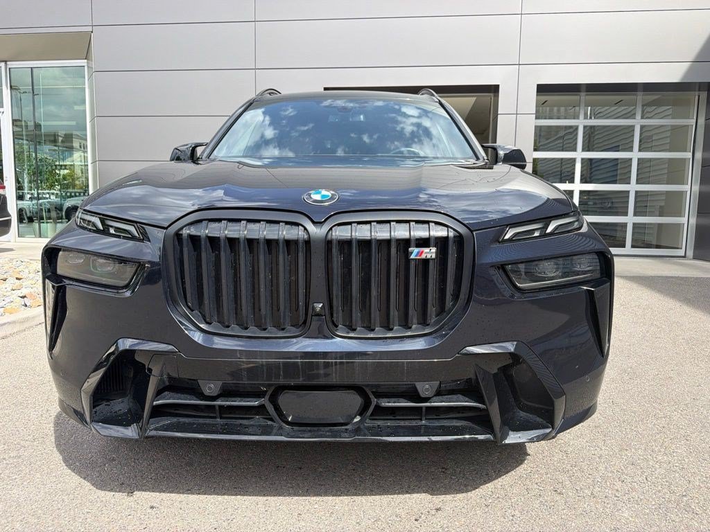 Used 2025 Carbon Black Metallic BMW M60i image 2