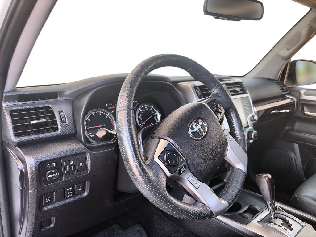 2023 Toyota 4Runner Limited - Photo 10