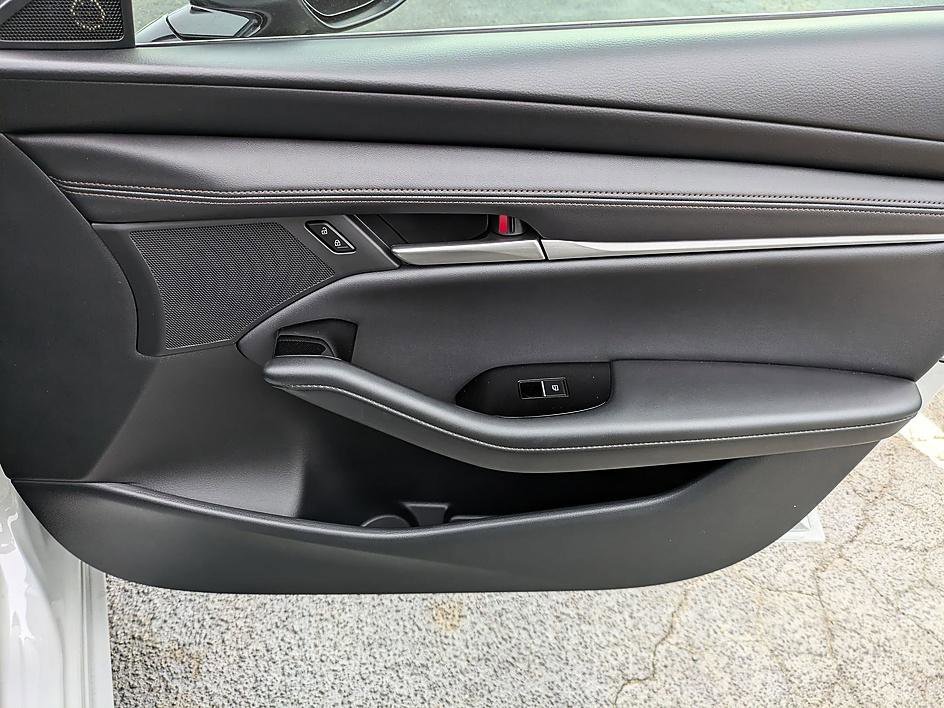 2026 Mazda Mazda3 Premium - Photo 28