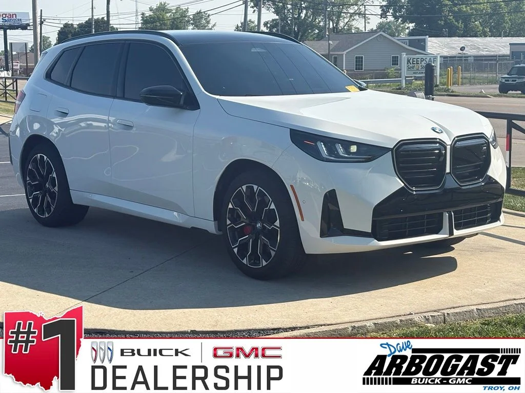 Used 2025 Alpine White BMW M50 xDrive image 1