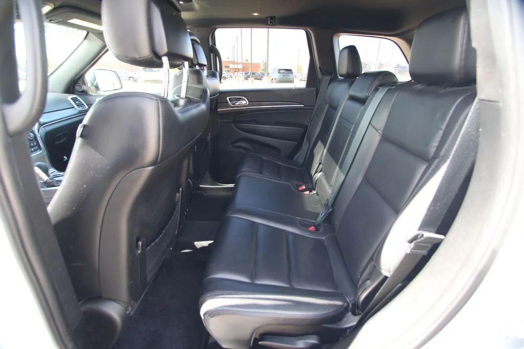 Used 2018 White Jeep Limited image 7