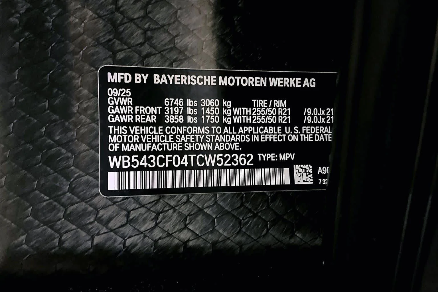 New 2026 Dark Graphite Metallic BMW xDrive45 image 12
