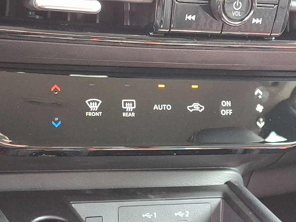 New 2026 Canyon Bronze Metallic Nissan SR image 11
