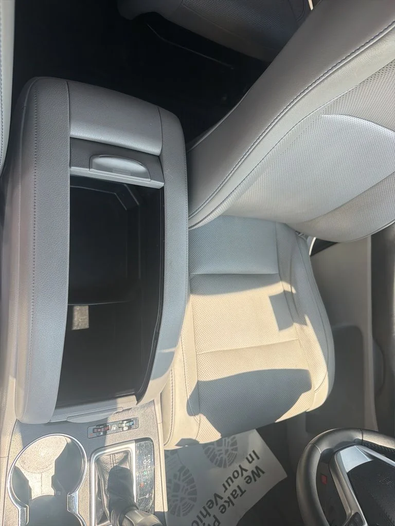 Used 2018 Gray Toyota Limited image 40