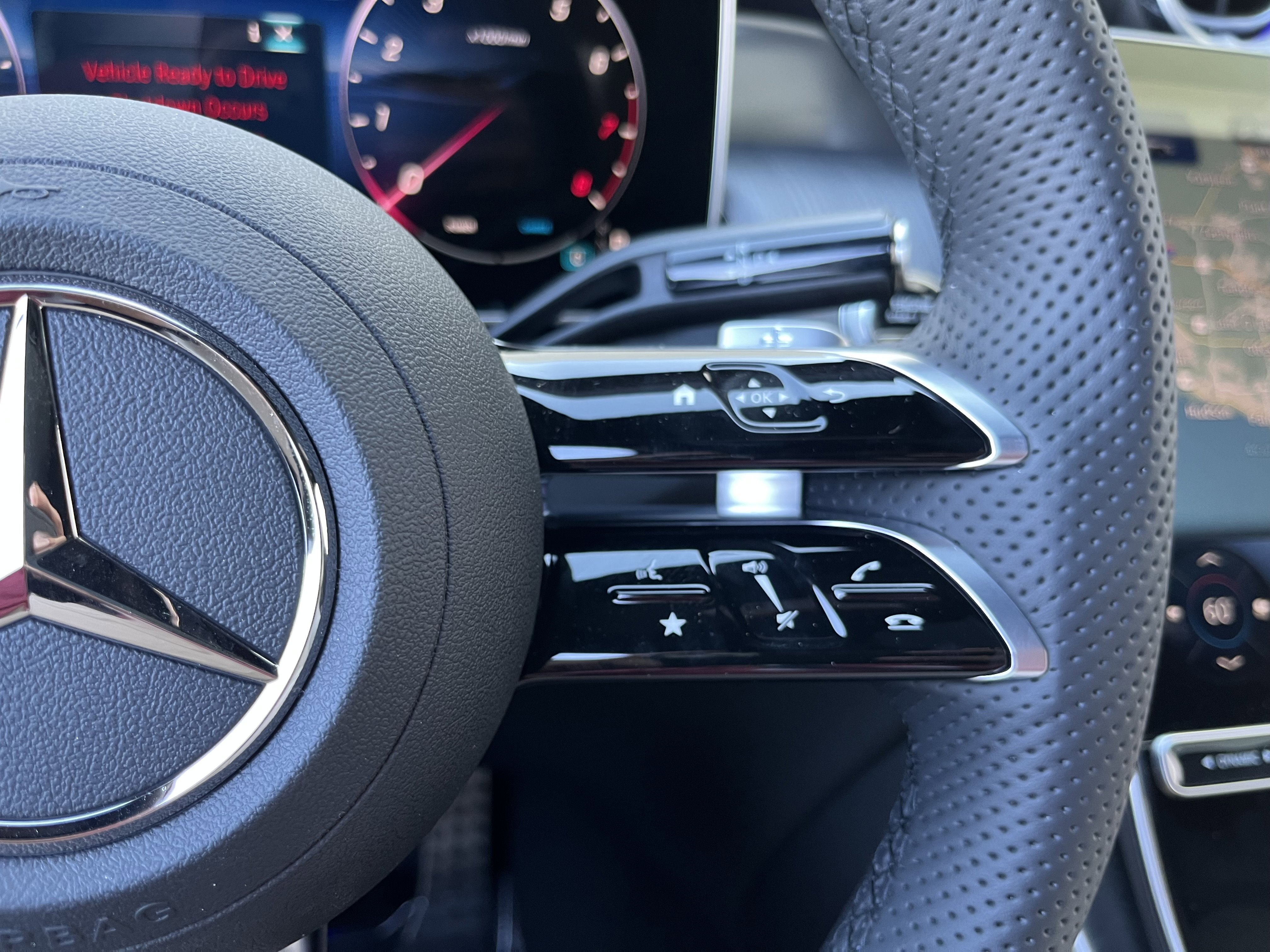 New 2026 Obsidian Black Metallic Mercedes-Benz GLC 300 image 55