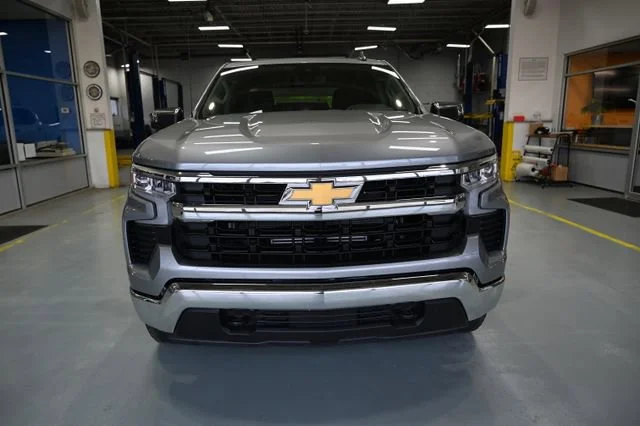 2026 Chevrolet Silverado 1500 LT - Photo 2