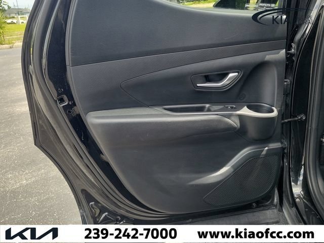 Used 2022 Phantom Black Hyundai SEL image 12