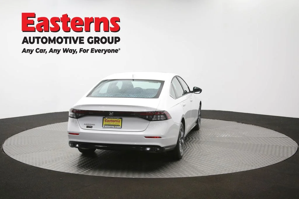 Used 2024 White Honda EX image 38