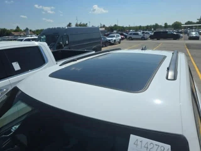 Used 2023 Bright White Clearcoat Jeep Limited image 6