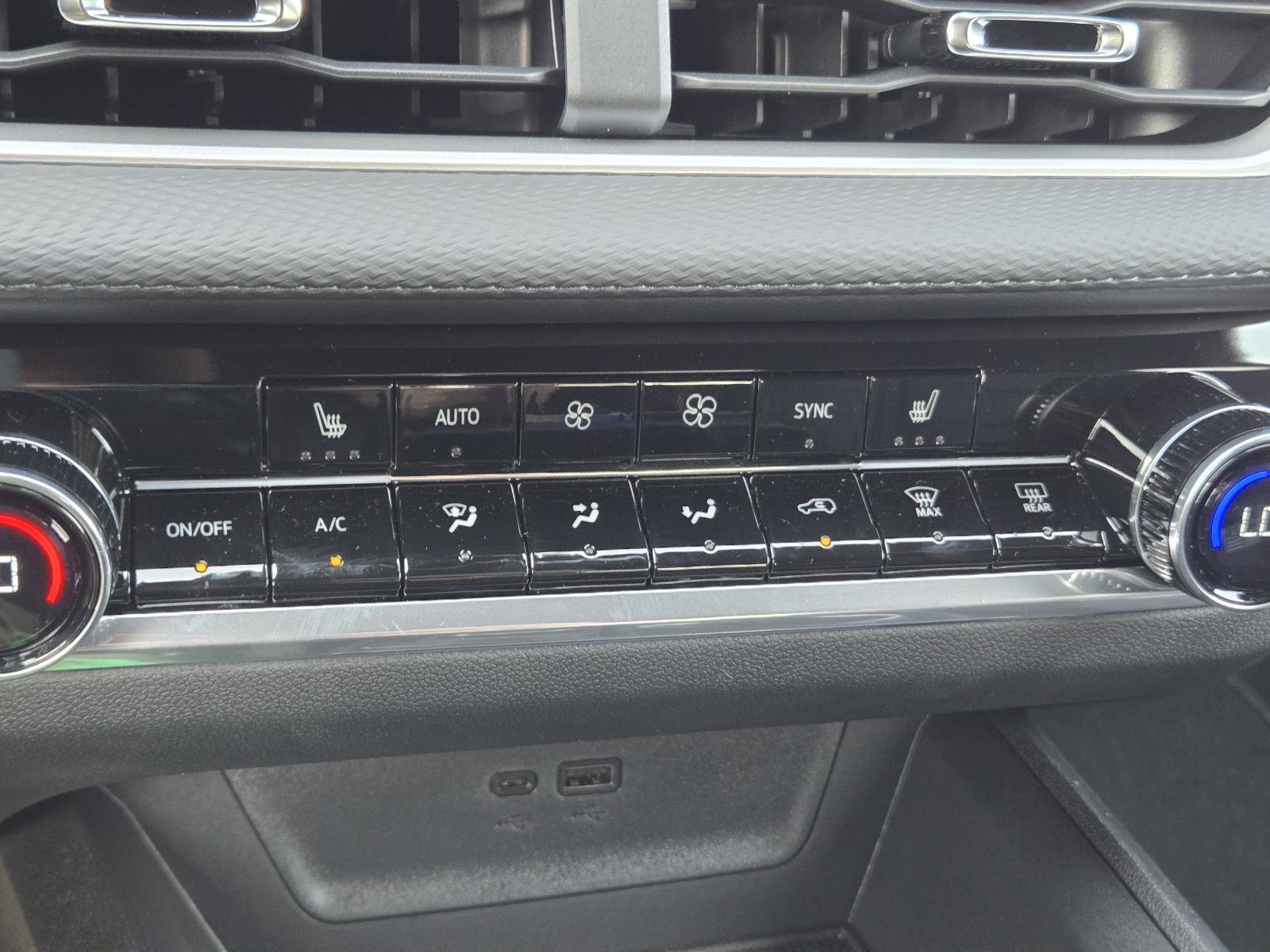 New 2026 Mosaic Black Metallic Chevrolet LT image 27