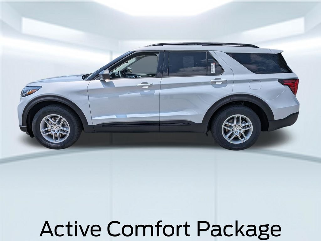 New 2026 Space White Metallic Ford Active image 2