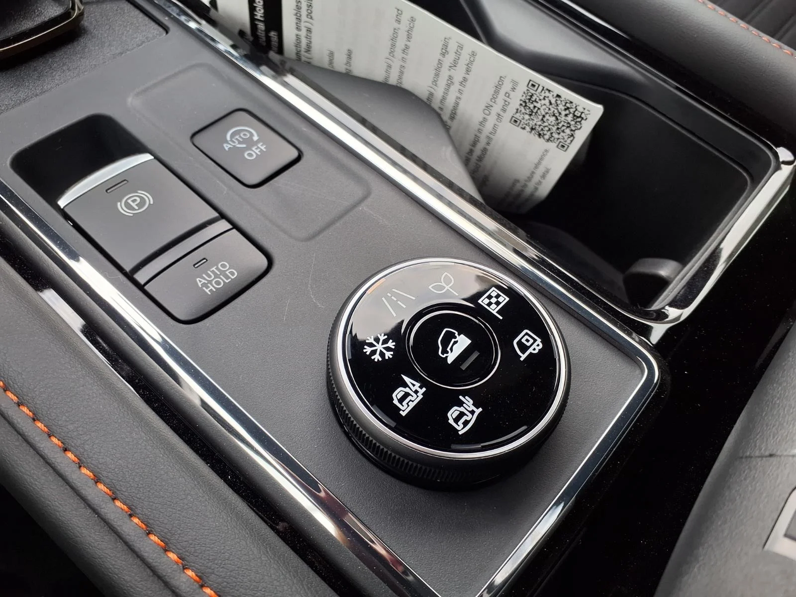 2026 Nissan Pathfinder Rock Creek® Black at Robbins Nissan