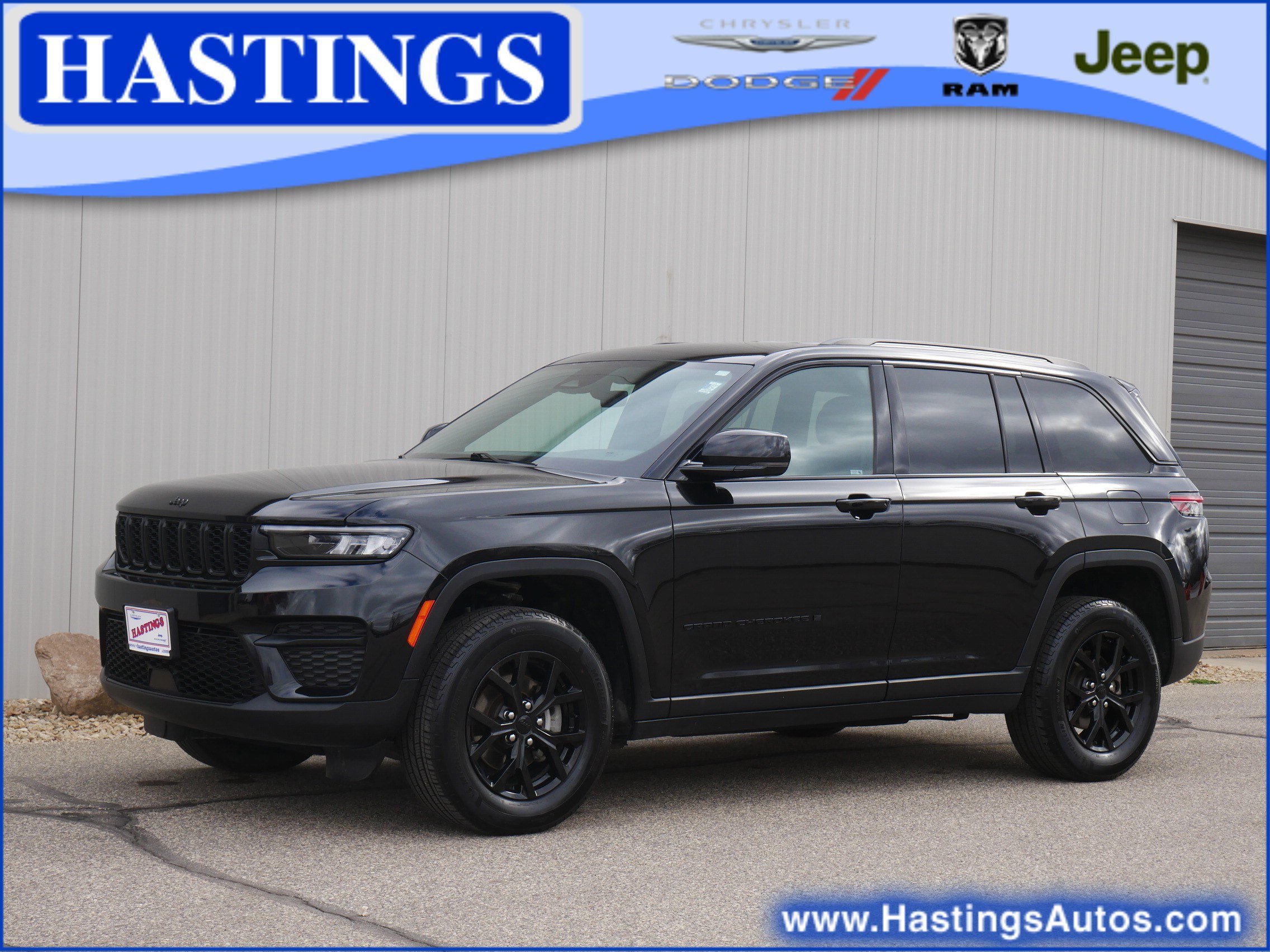 2025 Jeep Grand Cherokee Altitude 4x4's photo