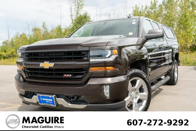 Used 2018 HAVANA METALLIC Chevrolet LT image 1