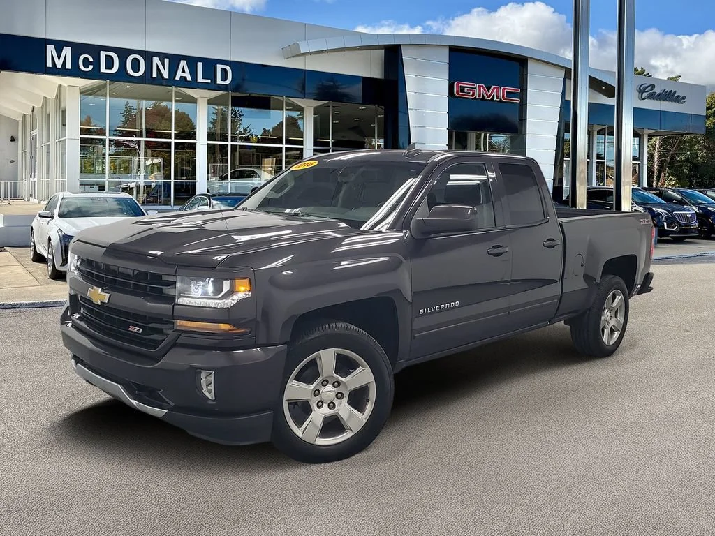 Used 2016 TUNGSTEN METALLIC Chevrolet LT image 1