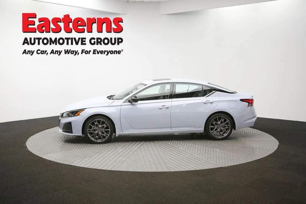 Used 2023 Gray Nissan 2.0 SR image 58