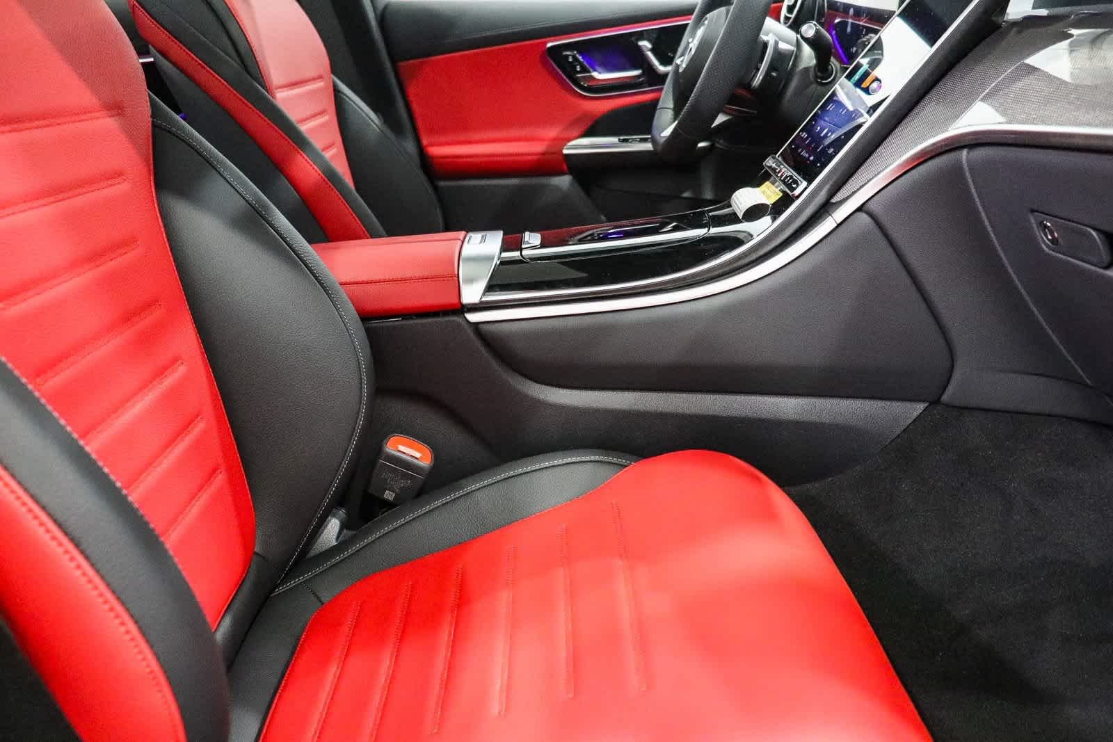 New 2027 Black Mercedes-Benz GLC 300 image 20
