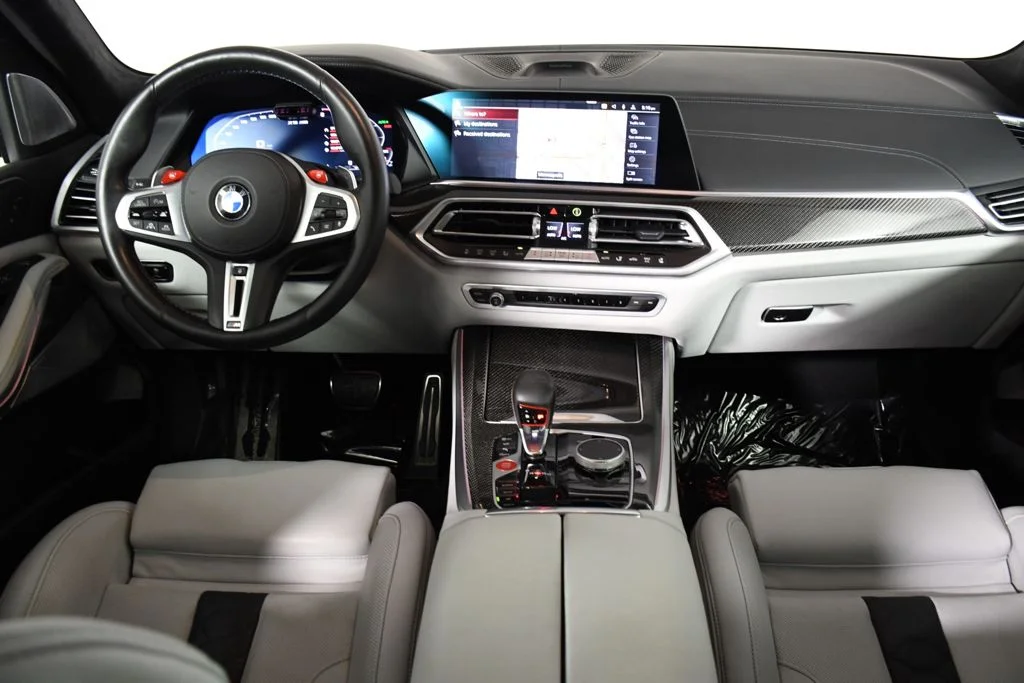 Used 2023 Marina Bay Blue Metallic BMW Base image 31