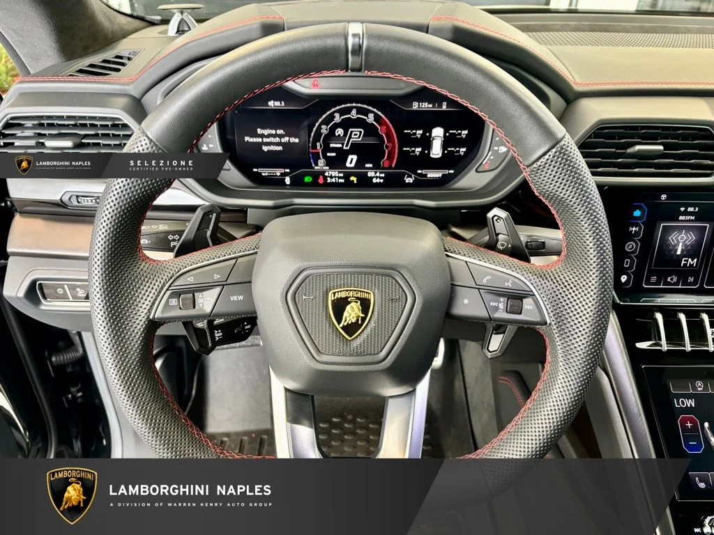 2024 Lamborghini Urus S - Photo 13