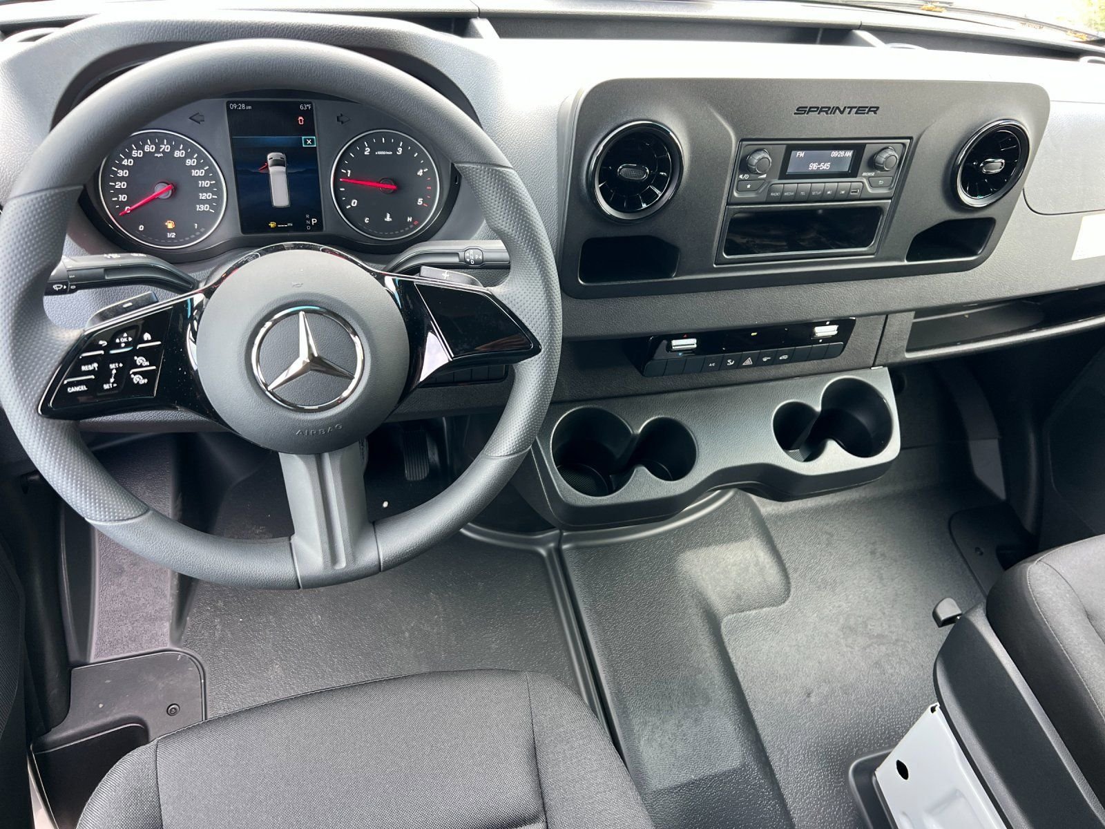 New 2026 Arctic White Mercedes-Benz  image 3