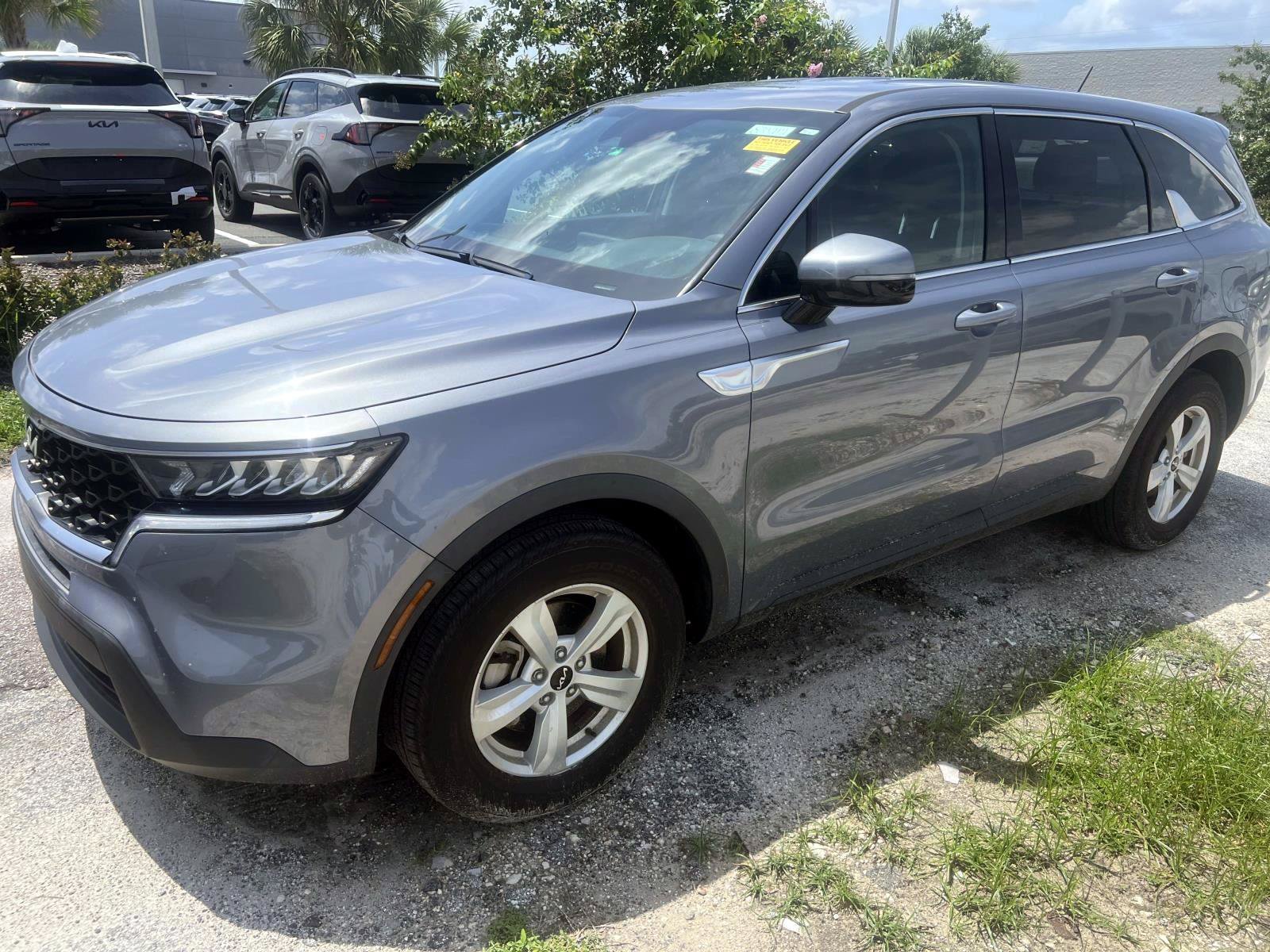 Used 2023 Everlasting Silver Kia LX image 1