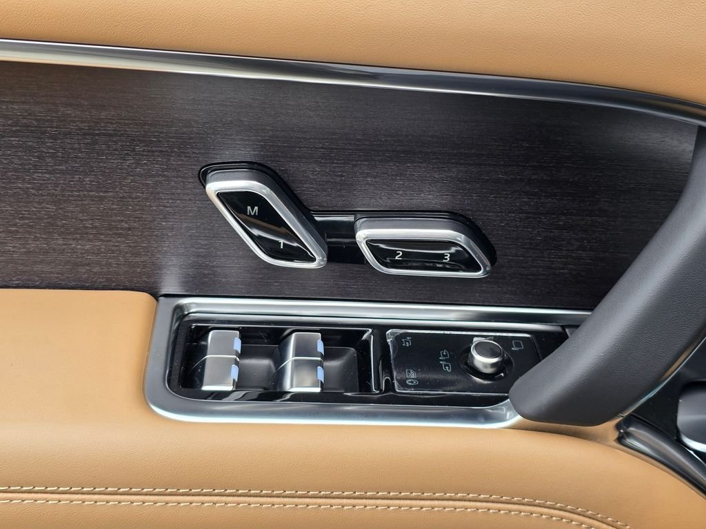 New 2026 Carpathian Grey LAND ROVER SE 7 Seats image 29