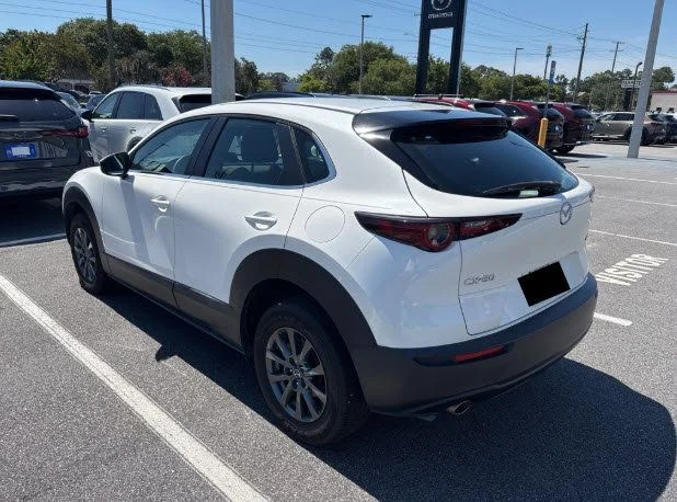 Used 2020 Snowflake White Pearl Mazda S image 6