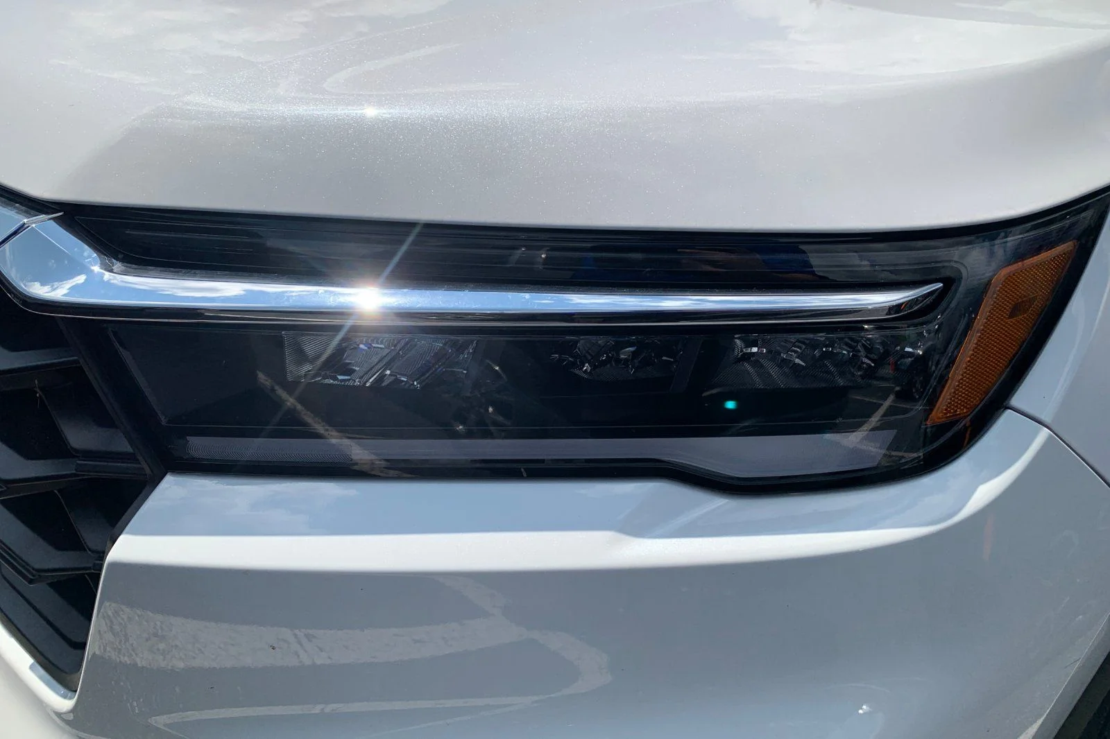 Used 2025 Silver Honda EX-L image 7