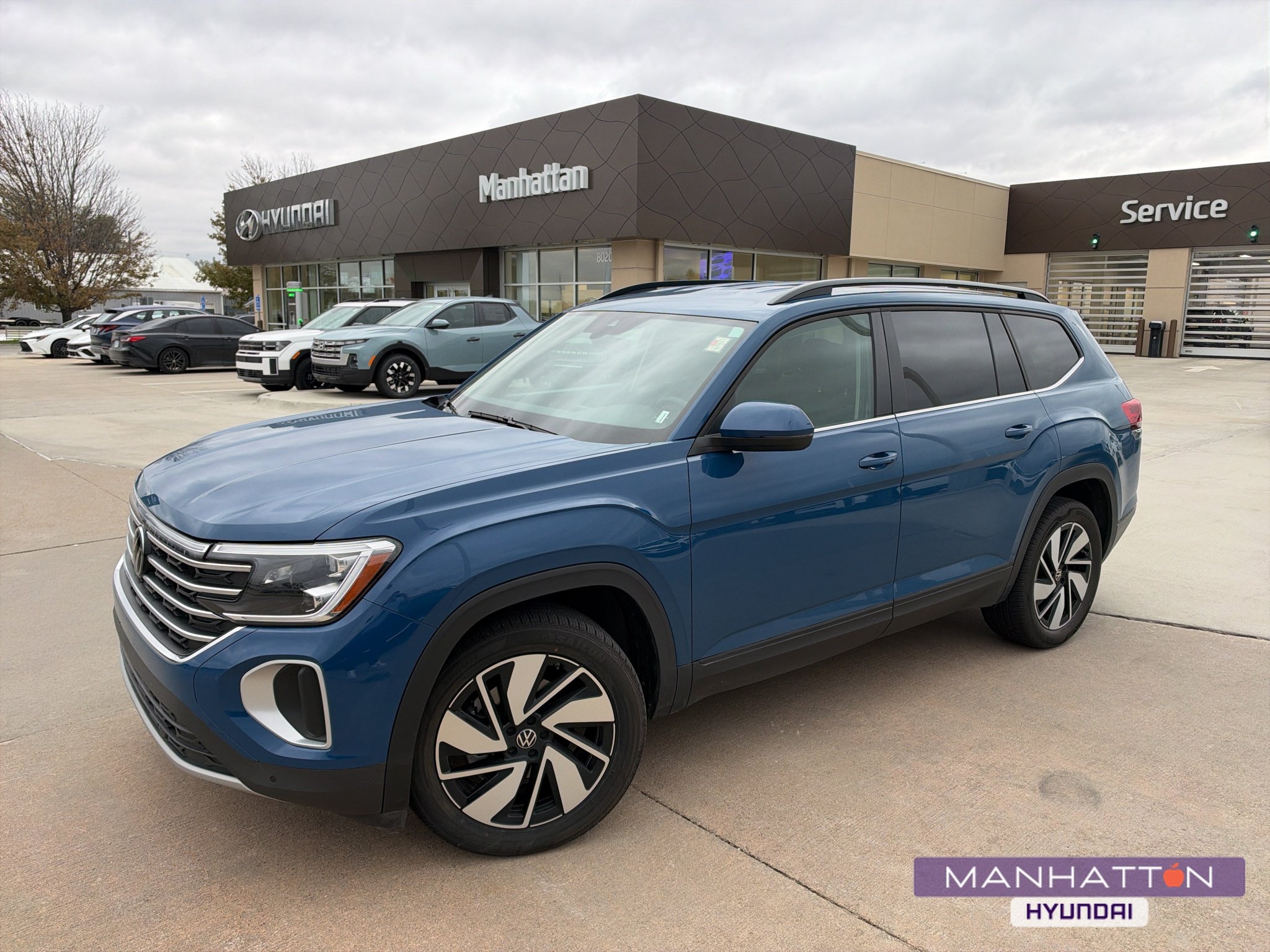 2026 Volkswagen Atlas SE w/Tech